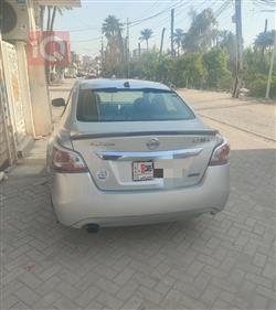 نيسان ألتيما